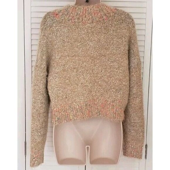 NEW FREE PEOPLE STARDUST CONCH SHELL CROP PULLOVER SWEATER SZ MEDIUM - Picture 4 of 7